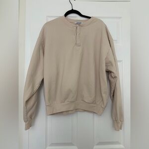 DAYDREAMER- half button down sweatshirt